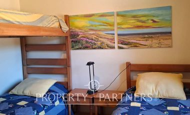 Oportunidad de Parcela con casa en excelente sector a minutos de Santo Domingo central