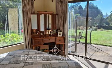 Oportunidad de Parcela con casa en excelente sector a minutos de Santo Domingo central