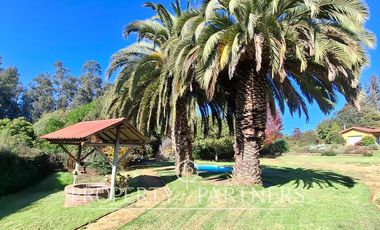 Oportunidad de Parcela con casa en excelente sector a minutos de Santo Domingo central