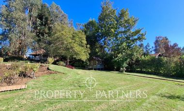 Oportunidad de Parcela con casa en excelente sector a minutos de Santo Domingo central