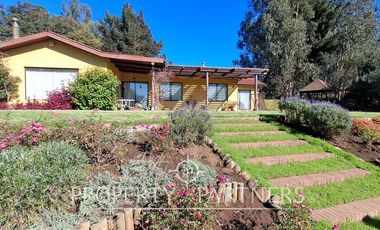 Oportunidad de Parcela con casa en excelente sector a minutos de Santo Domingo central