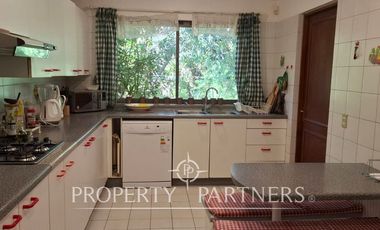 Oportunidad de Parcela con casa en excelente sector a minutos de Santo Domingo central