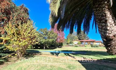 Oportunidad de Parcela con casa en excelente sector a minutos de Santo Domingo central