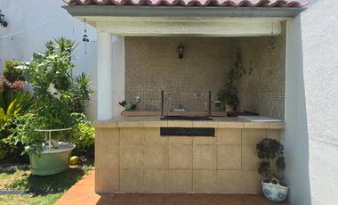 VENTA DE CASA EN REAL ESMERALDA