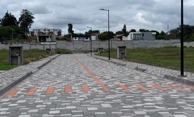 Terreno en Tumbaco urbanizado