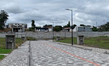 Terreno en Tumbaco urbanizado