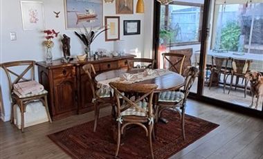 Casa en Arriendo en Los Abedules 1800-1990
