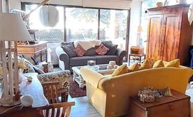 Casa en Arriendo en Los Abedules 1800-1990