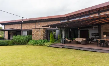 Casa en venta y arriendo en El Retiro