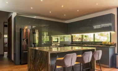 Casa en venta y arriendo en El Retiro