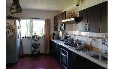 Gran casa 200m2 a la VENTA en PEUMO, VI región