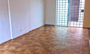 Casa cerca de zona militar CALIMAYA
