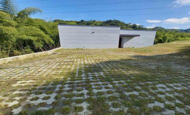 CASA CAMPESTRE EN ARRIENDO EN VEREDA EL ROSARIO/MANIZALES