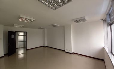 OFICINA EN ARRIENDO EN EL CENTRO/MANIZALES