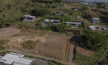 LOTE EN VENTA VIA CERRITOS /PEREIRA