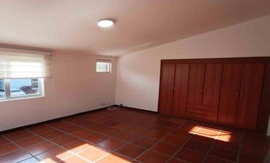 APARTAESTUDIO EN ARRIENDO LA CAMELIA