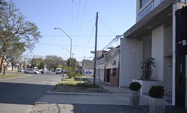 Av GALICIA 2170 - COCHERA CUBIERTA APTA AUTO - CAMIONETAS