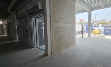 Bodega 500m2 con acceso a trailer y camionetas en Santa Fe