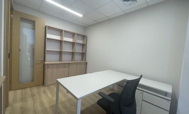 SE VENDE OFICINA AMOBLADA SECTOR EL SALTO (CÓD. 505)