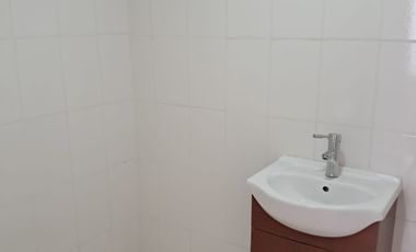 A DOS CUADRAS DE LA PLAZA Y A UNA DE LA MUNICIPALIDAD