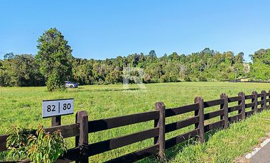 PARCELA EN CONDOMINIO CON ORILLA DE RÍO A 3KM DE PTO. VARAS