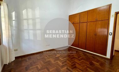 1 Planta - 4 Dorm - Lote Central - Galería - Pileta