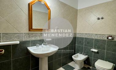 1 Planta - 4 Dorm - Lote Central - Galería - Pileta