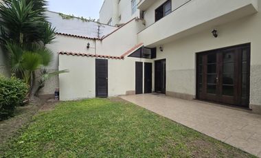 ALQUILO CASA EN SAN ISIDRO