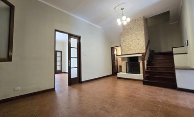 ALQUILO CASA EN SAN ISIDRO