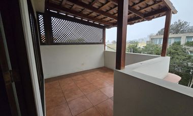 ALQUILO CASA EN SAN ISIDRO