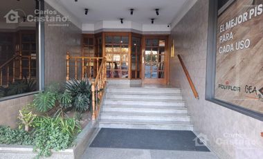 Depto. 1 Amb. Todo Reciclado a Nuevo con Patio, Sobre Av. Libertador