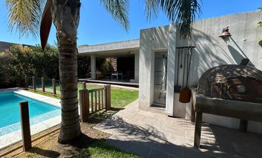 Venta Casa en Campos de Esther