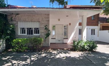 VENTA Chalet en PH 4 ambientes con garaje y patio en Parque Luro, Mar del Plata