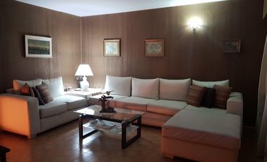 Casa en venta - 4 Dormitorios 2 Baños - Mar del Plata