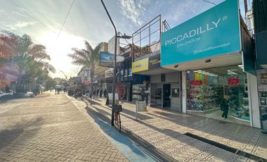 Local en venta sobre 9 de julio Lanús Este