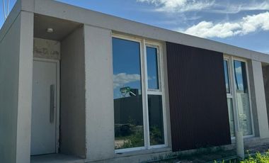 Casa en  venta  en barrio cerrado en La Plata