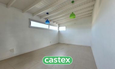 Casa en  alquiler anual  en La Lomada de Pilar