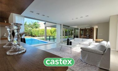 Casa en  alquiler anual  en La Lomada de Pilar