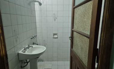 Venta Depósito Cocheras en Zona Sur