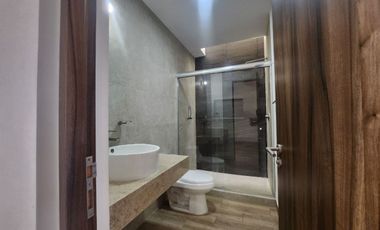 CASA EN RENTA  EN AUREA, ZIBATA CERCA DE LA ANAHUAC 3 HABITACIONES Y ROOFGARDEN