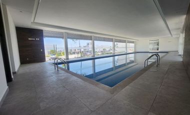 CASA EN RENTA  EN AUREA, ZIBATA CERCA DE LA ANAHUAC 3 HABITACIONES Y ROOFGARDEN