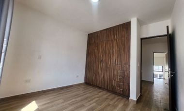 CASA EN RENTA  EN AUREA, ZIBATA CERCA DE LA ANAHUAC 3 HABITACIONES Y ROOFGARDEN