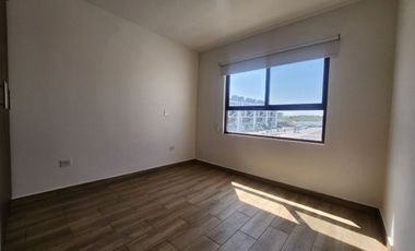 CASA EN RENTA  EN AUREA, ZIBATA CERCA DE LA ANAHUAC 3 HABITACIONES Y ROOFGARDEN