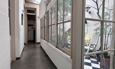 Departamento para consultorios. Excelente ubicación!. APTO PROFESIONAL.