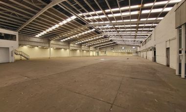 Venta Bodega Industrial en Tlalnepantla