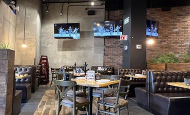 LOCAL COMERCIAL DE 470m2  EN ZONA TURÍSTICA – IDEAL PARA RESTAURANTE 🍽️🍷