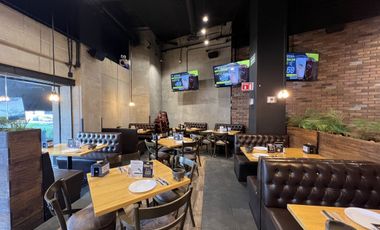 LOCAL COMERCIAL DE 470m2  EN ZONA TURÍSTICA – IDEAL PARA RESTAURANTE 🍽️🍷