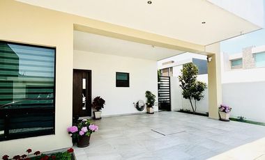 Casa en Venta en Villas La Joya con Rec Planta Baja