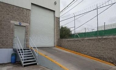 Bodega en renta de 1,200 m2 en Coacalco