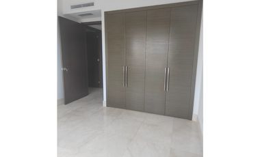 SEA CONFIABLE VENDE APARTAMENTO PH GREEN GARDEN SANTA MARIA